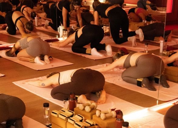 Heated Yoga in Madrid